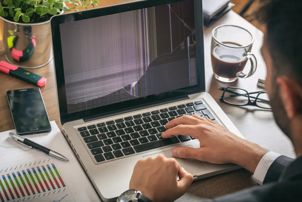 A Step-by-Step Guide to Fix a Broken Computer Screen