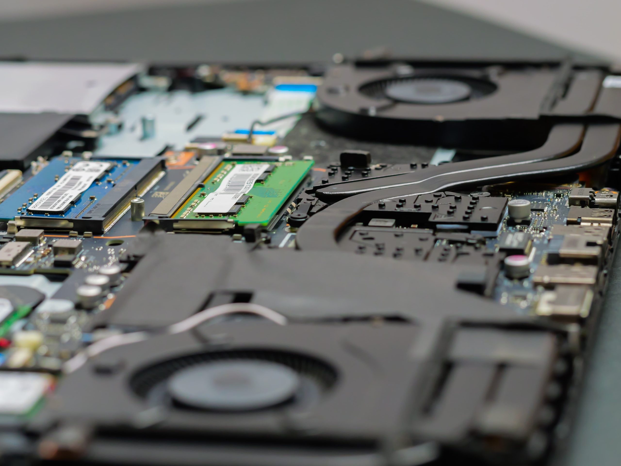 Repair or Replace Your Computer in Leon Valley?